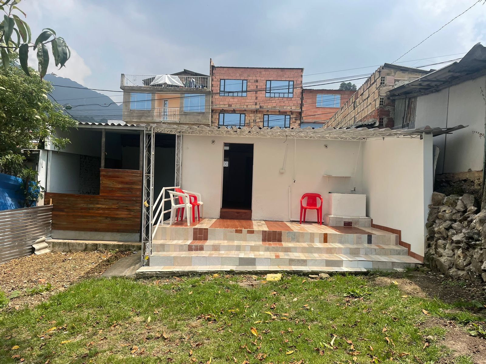 Casa en venta Cundinamarca Bogotá La Belleza 644 m2 Habitaciones 3 Baños 1 Garajes 0 Precio $200000000
