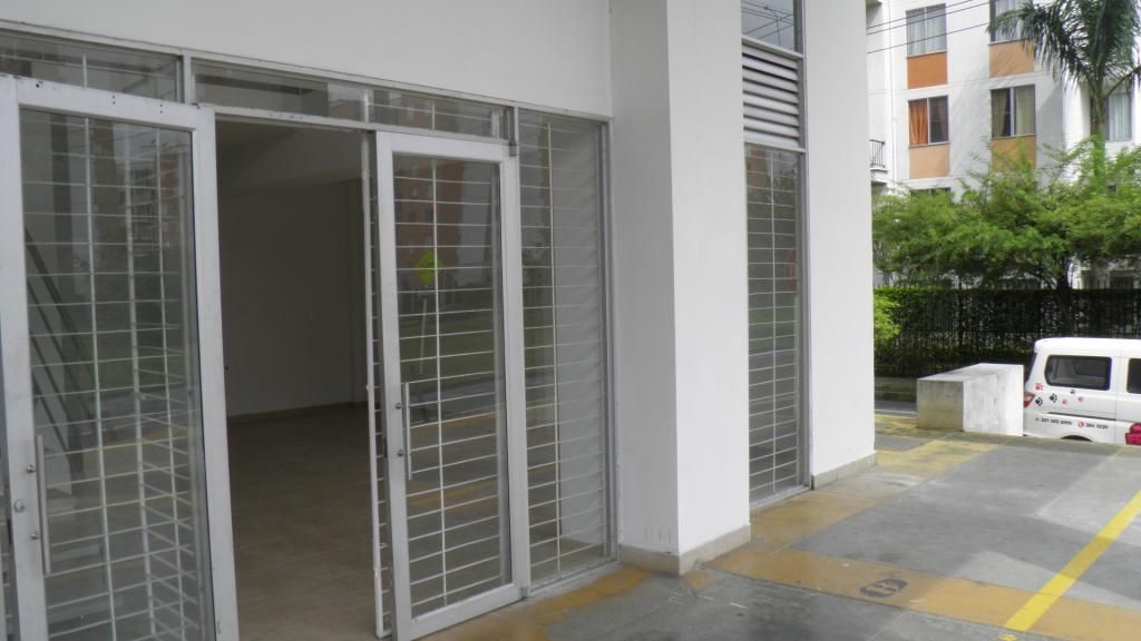 Local en arriendo Valle Del Cauca Cali Cañaveralejo - Seguros Patria 70 m2 Habitaciones 0 Baños 1 Garajes 0 Precio $4200000