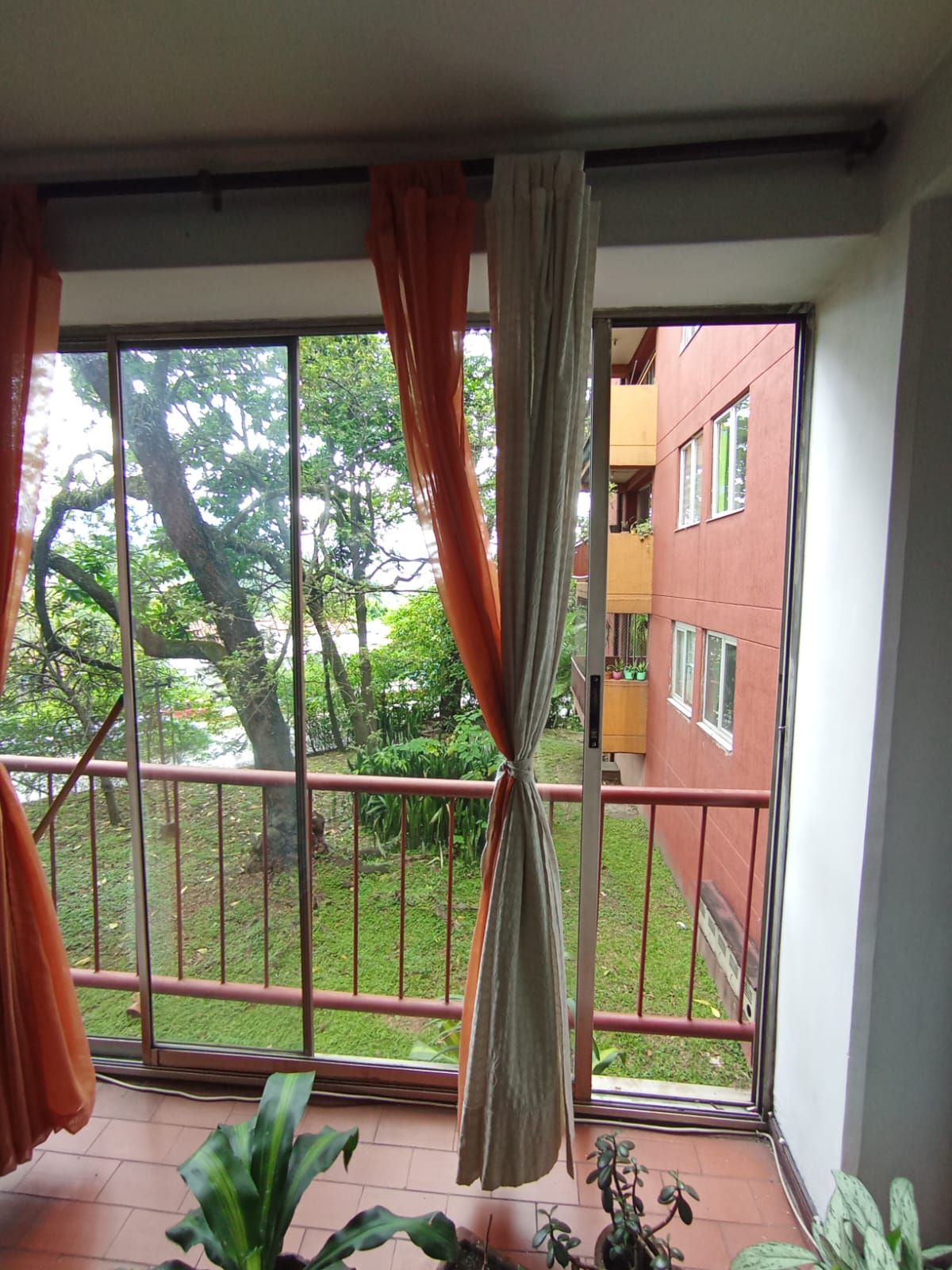 Apartamento en venta Antioquia Medellín Villa Flora 72 m2 Habitaciones 3 Baños 3 Garajes 1 Precio $330000000