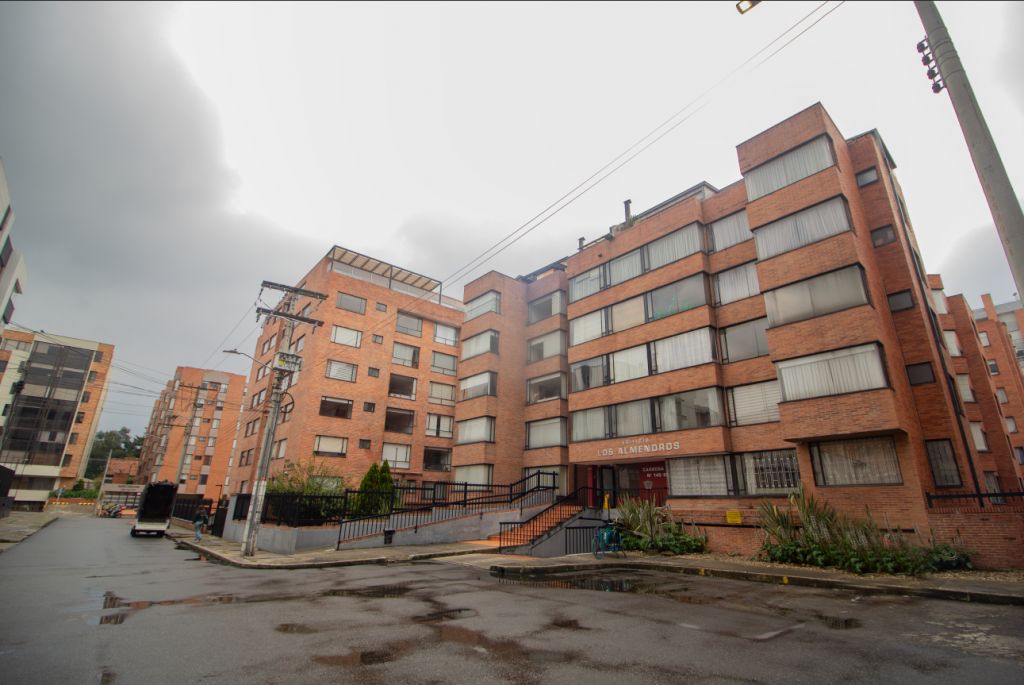 Apartamento en arriendo Cundinamarca Bogotá Las Acasias 54 m2 Habitaciones 2 Baños 2 Garajes 1 Precio $2200000