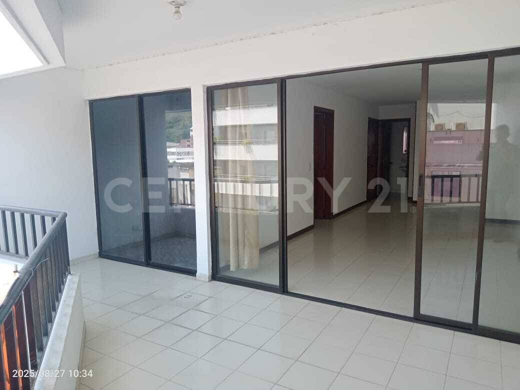 Apartamento en venta Valle Del Cauca Cali Juanambú 66 m2 Habitaciones 1 Baños 2 Garajes 1 Precio $360000000