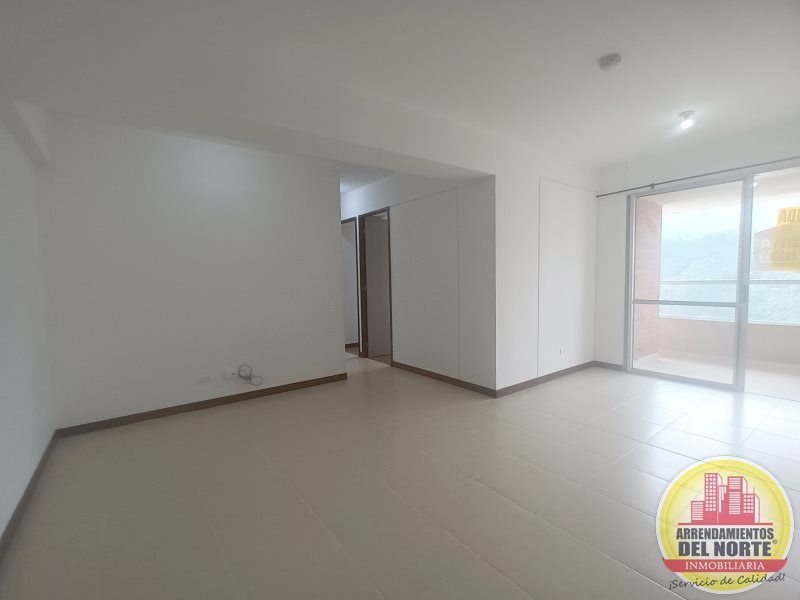 Apartamento en arriendo Antioquia Sabaneta La Florida 70 m2 Habitaciones 3 Baños 2 Garajes 1 Precio $2700000