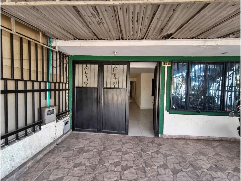 Casa en venta Valle Del Cauca Cali Santa Fé 468 m2 Habitaciones 11 Baños 5 Garajes 2 Precio $499000000