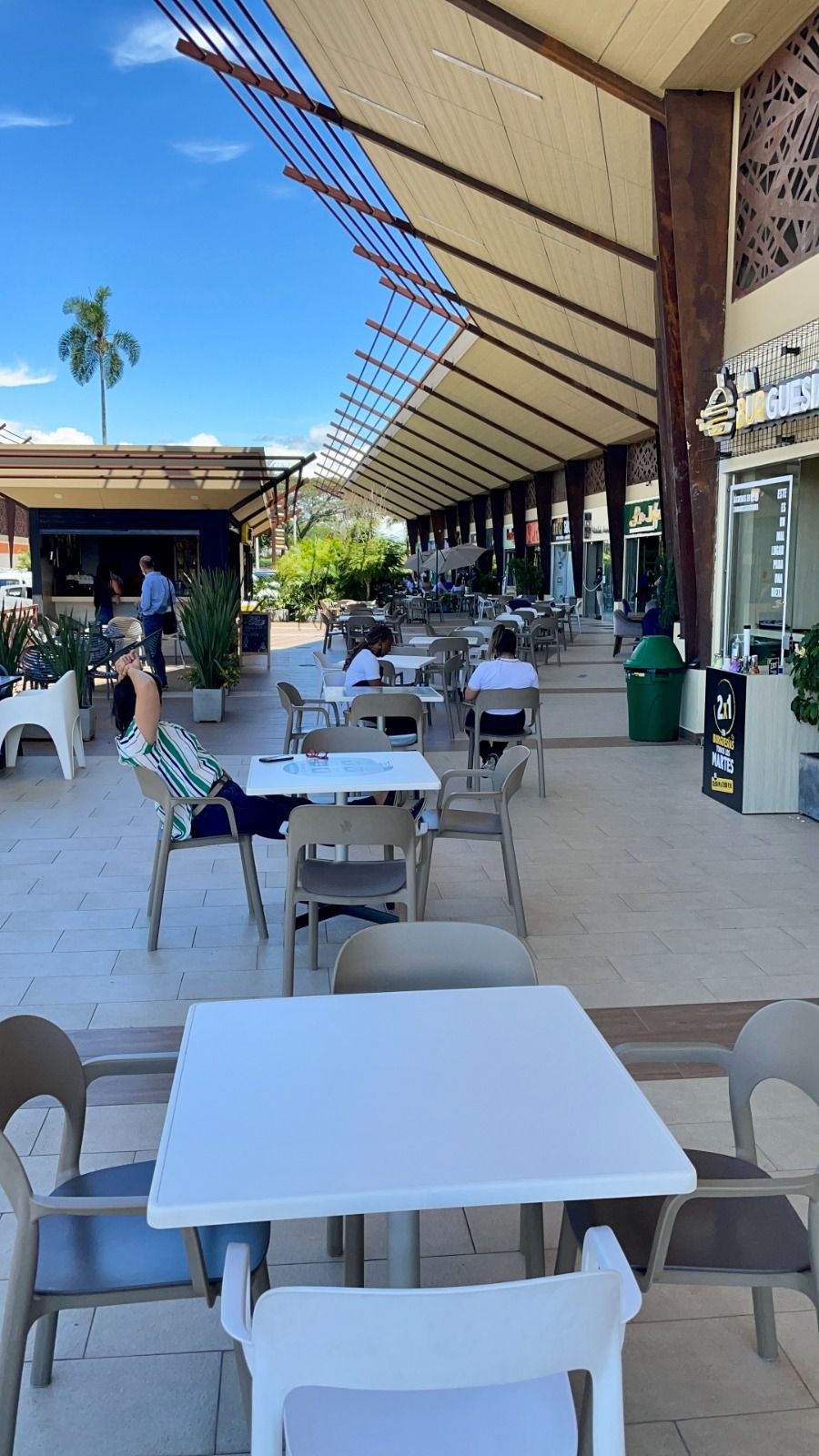 Local en arriendo Risaralda Pereira Cerritos 205 m2 Habitaciones 0 Baños 0 Garajes 0 Precio $8000000