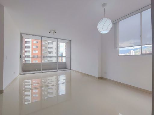 Apartamento en venta Antioquia Sabaneta Ancon Sur 75 m2 Habitaciones 3 Baños 2 Garajes 1 Precio $590900000