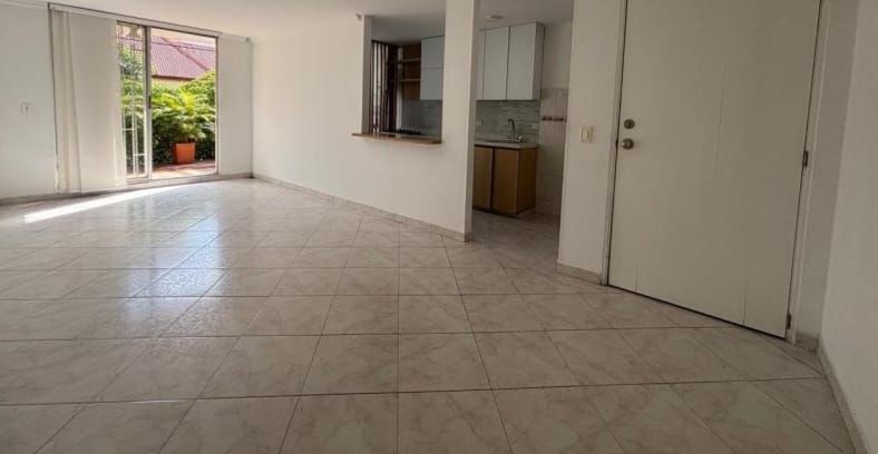 Apartamento en venta Antioquia Envigado Villas Del Vallejuelo 1 100 m2 Habitaciones 3 Baños 2 Garajes 1 Precio $570000000