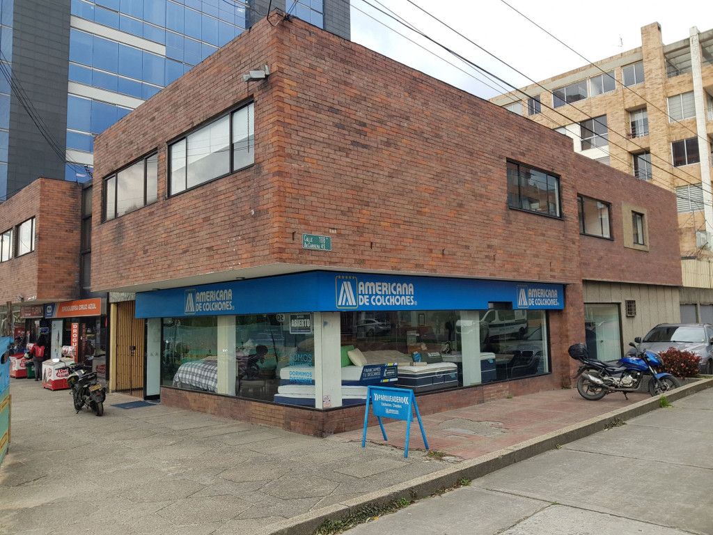Oficina en venta Cundinamarca Bogotá San Patricio 90 m2 Habitaciones 0 Baños 1 Garajes 2 Precio $538000000