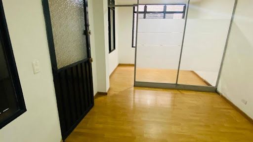 Oficina en arriendo Antioquia Itagüí Los Naranjos 25 m2 Habitaciones 0 Baños 1 Garajes 0 Precio $800000