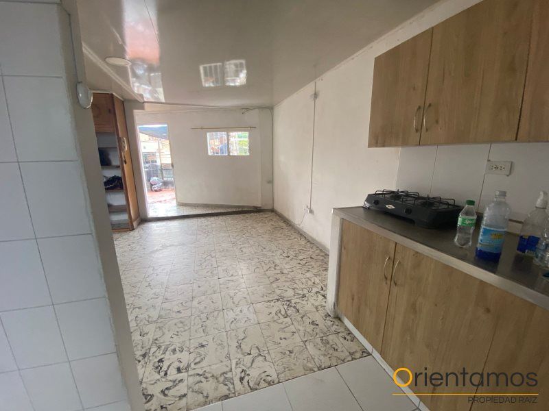 Apartaestudio en arriendo Antioquia Medellín Lorena 29 m2 Habitaciones 0 Baños 1 Garajes 0 Precio $1500000