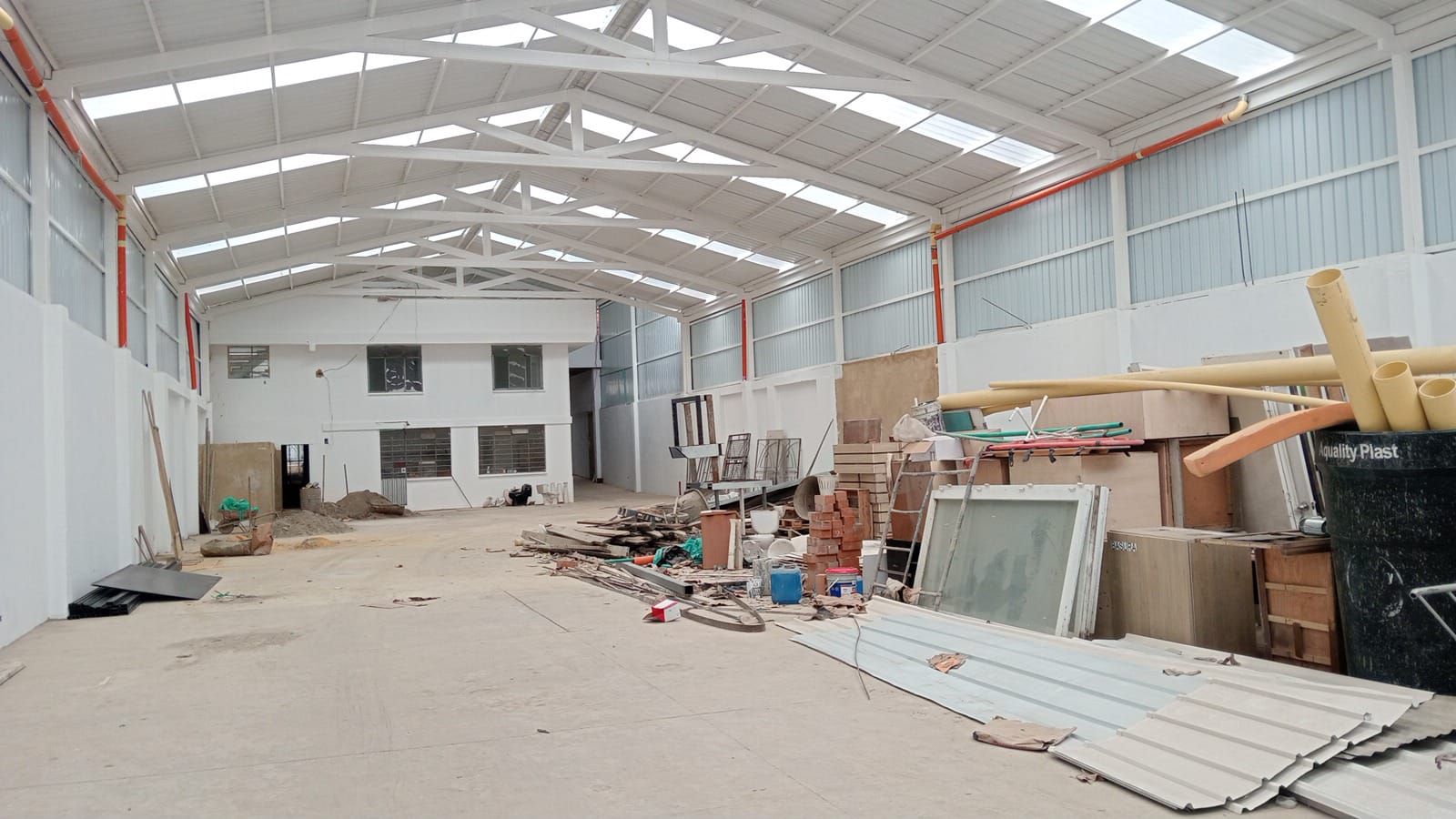 Bodega en arriendo Cundinamarca Bogotá San Antonio Norte 1334 m2 Habitaciones 0 Baños 7 Garajes 0 Precio $27000000