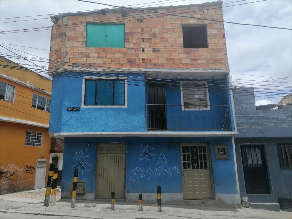 Casa en venta Cundinamarca Bogotá La Gloria Manzana Et Ii 195 m2 Habitaciones 4 Baños 3 Garajes 1 Precio $450000000