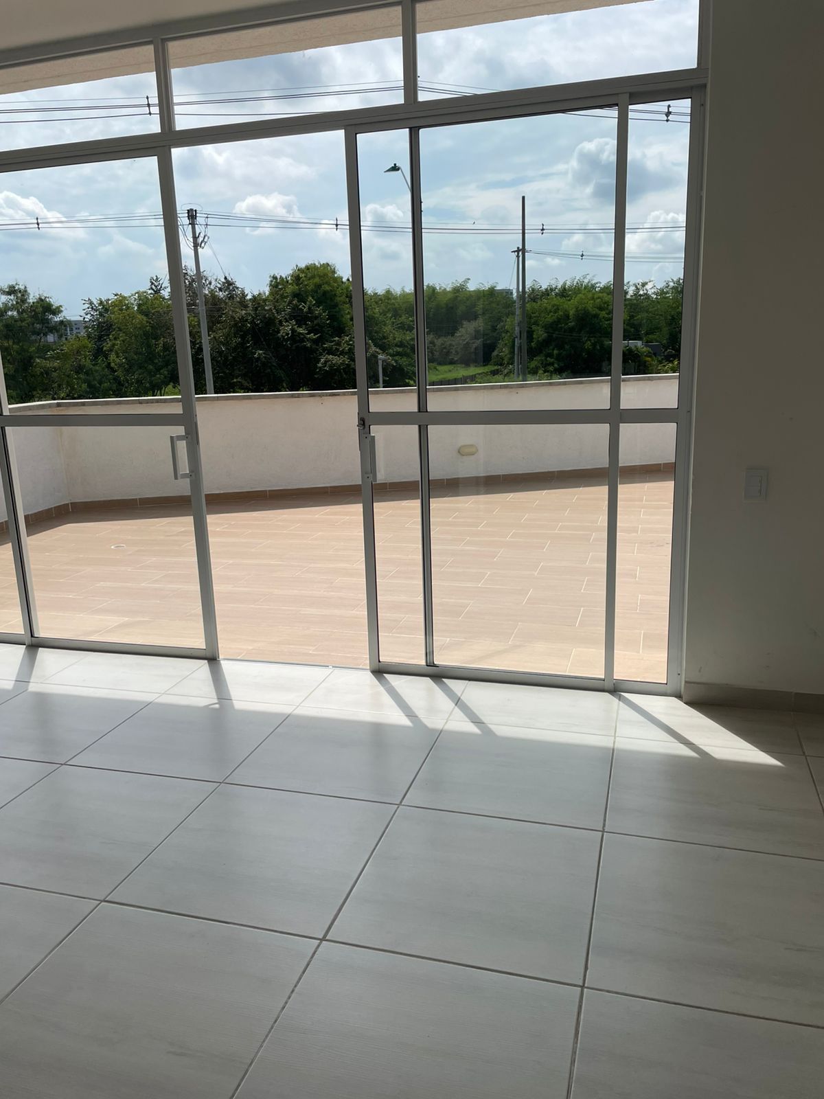 Apartamento en venta Valle Del Cauca Cali Ciudadela Campestre 60 m2 Habitaciones 3 Baños 2 Garajes 1 Precio $230000000