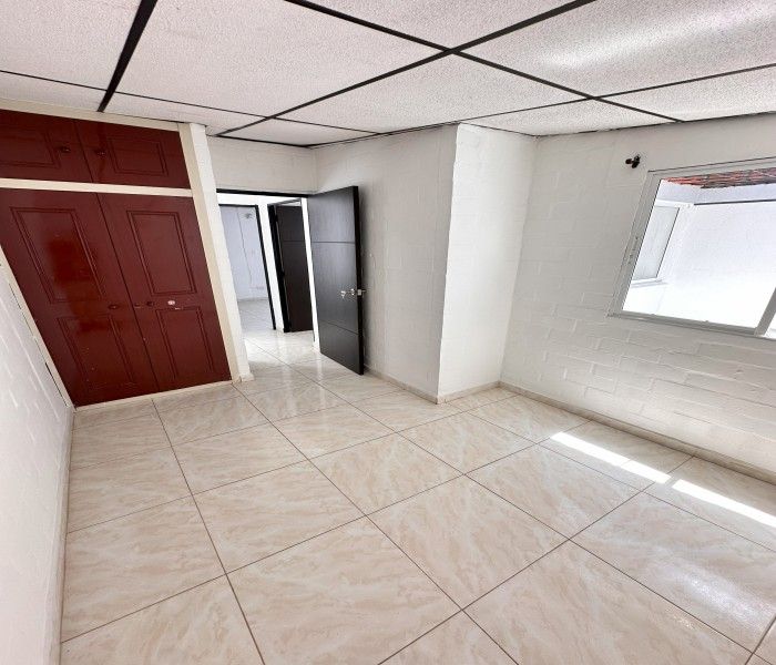 Casa en venta Valle Del Cauca Cali Sector Transito Municipal 92 m2 Habitaciones 3 Baños 1 Garajes 0 Precio $210000000