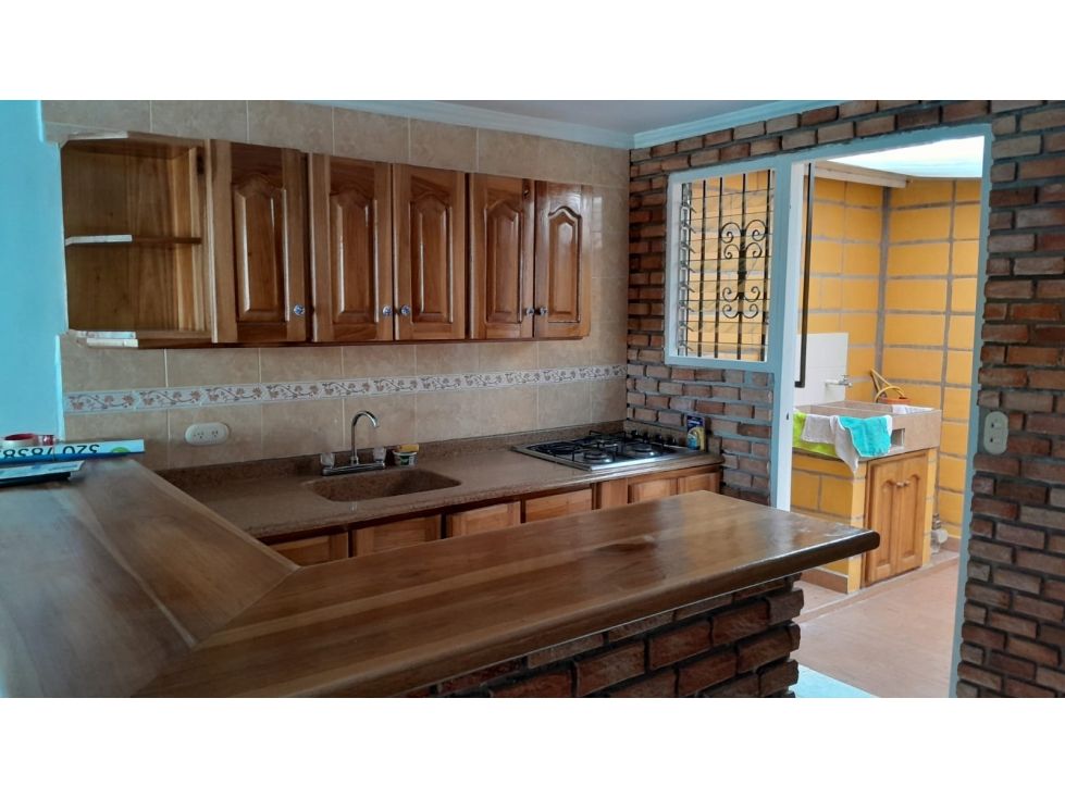 Casa en arriendo Antioquia La Ceja Ofir 120 m2 Habitaciones 3 Baños 2 Garajes 1 Precio $2500000