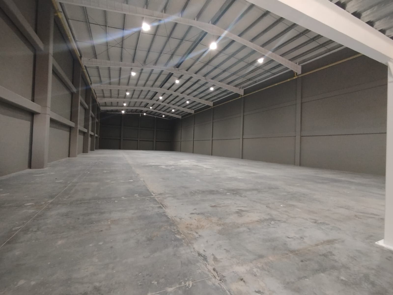 Bodega en arriendo Antioquia Rionegro El Porvenir 1200 m2 Habitaciones 0 Baños 1 Garajes 0 Precio $38000000