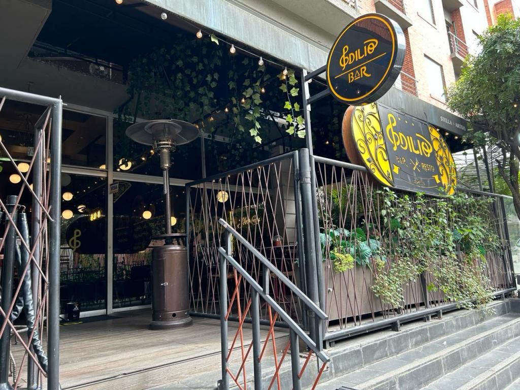 Local en venta Cundinamarca Bogotá Chicó Norte 210 m2 Habitaciones 0 Baños 0 Garajes 2 Precio $3050000000