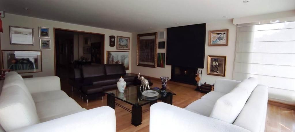 Apartamento en venta Cundinamarca Bogotá Molinos Norte 255 m2 Habitaciones 4 Baños 4 Garajes 3 Precio $1700000000