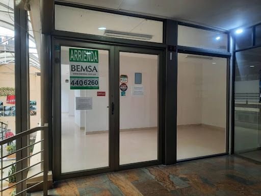 Local en arriendo Antioquia Medellín La Candelaria 118 m2 Habitaciones 0 Baños 2 Garajes 0 Precio $7500000