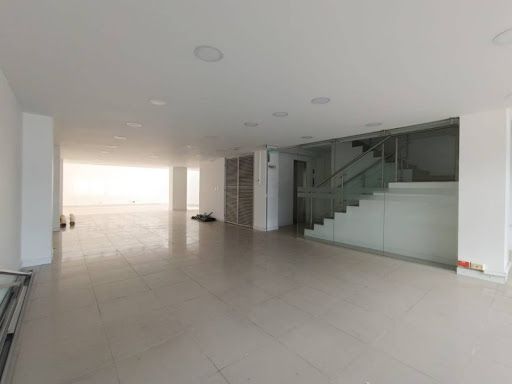 Edificio en arriendo Caldas Manizales Guayacanes 660 m2 Habitaciones 6 Baños 10 Garajes 0 Precio $32000000