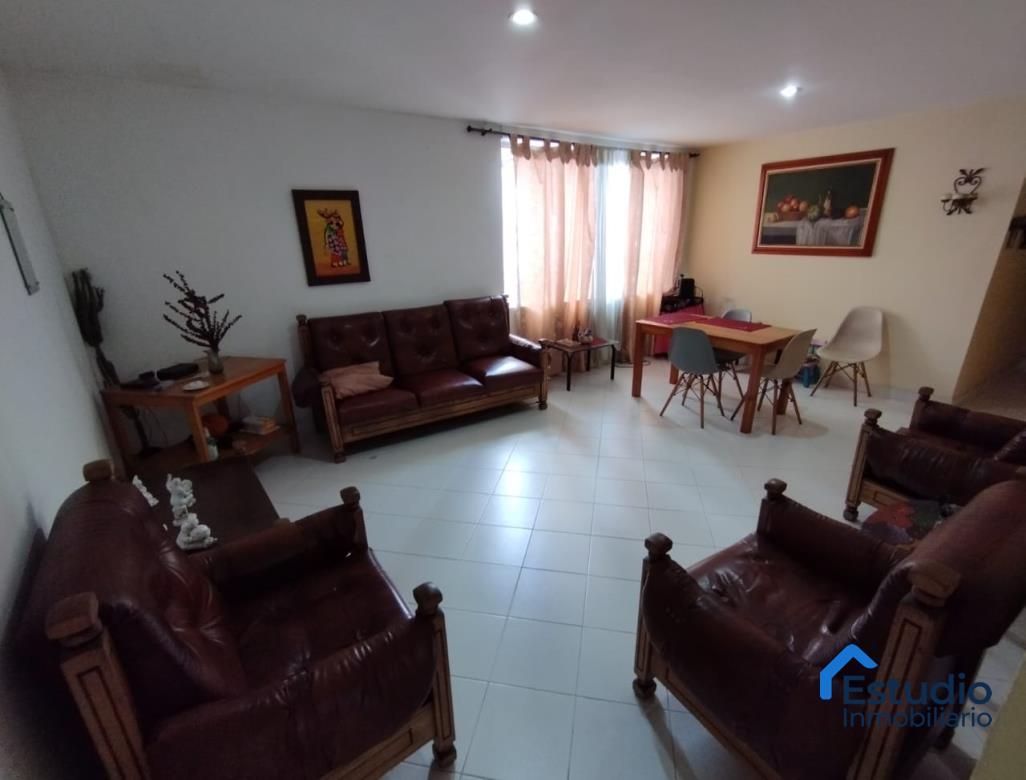 Apartamento en venta Antioquia Medellín San Benito 135 m2 Habitaciones 5 Baños 2 Garajes 0 Precio $300000000