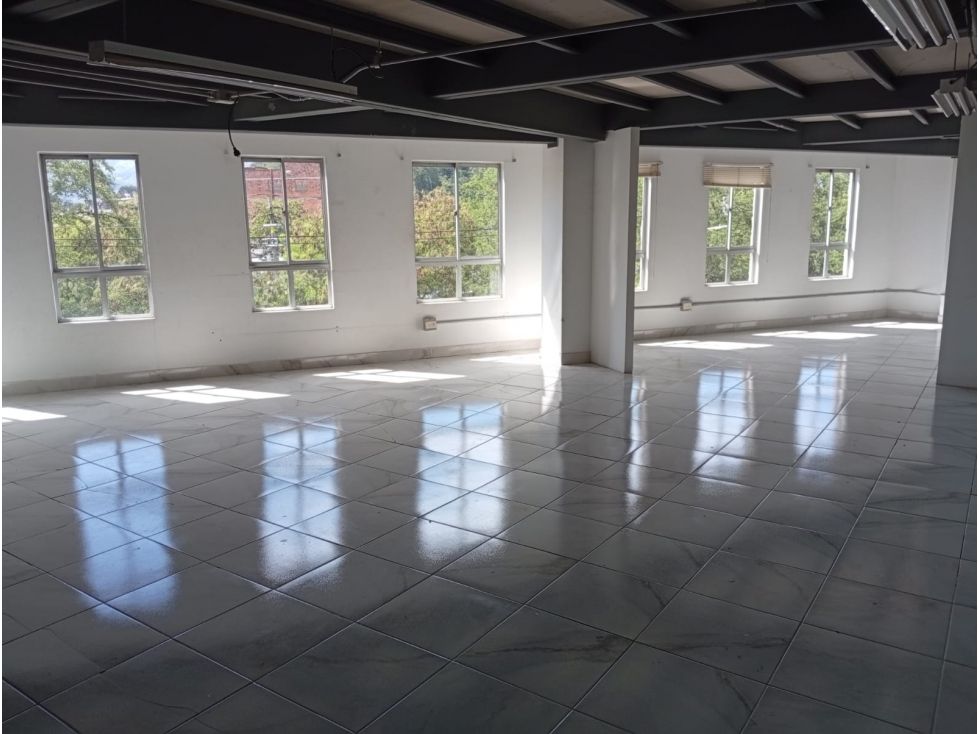 Bodega en arriendo Antioquia Medellín Shellmar 270 m2 Habitaciones 0 Baños 2 Garajes 0 Precio $6900000