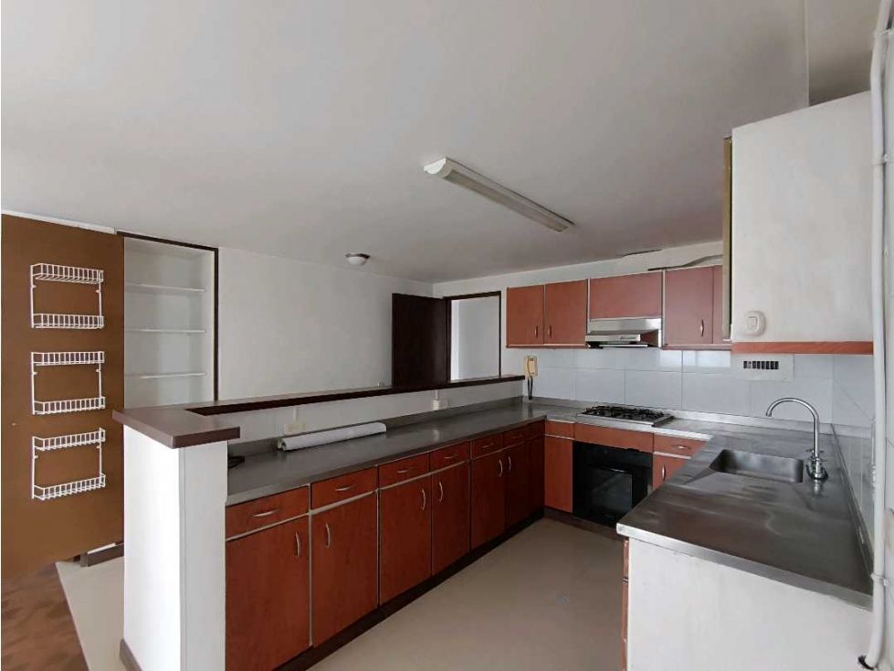 Apartamento en arriendo Caldas Manizales Los Rosales 250 m2 Habitaciones 3 Baños 3 Garajes 1 Precio $4500000