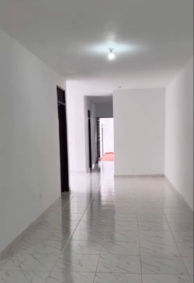 Casa en venta Valle Del Cauca Cali Urbanización Colseguros 124 m2 Habitaciones 6 Baños 4 Garajes 1 Precio $470000000