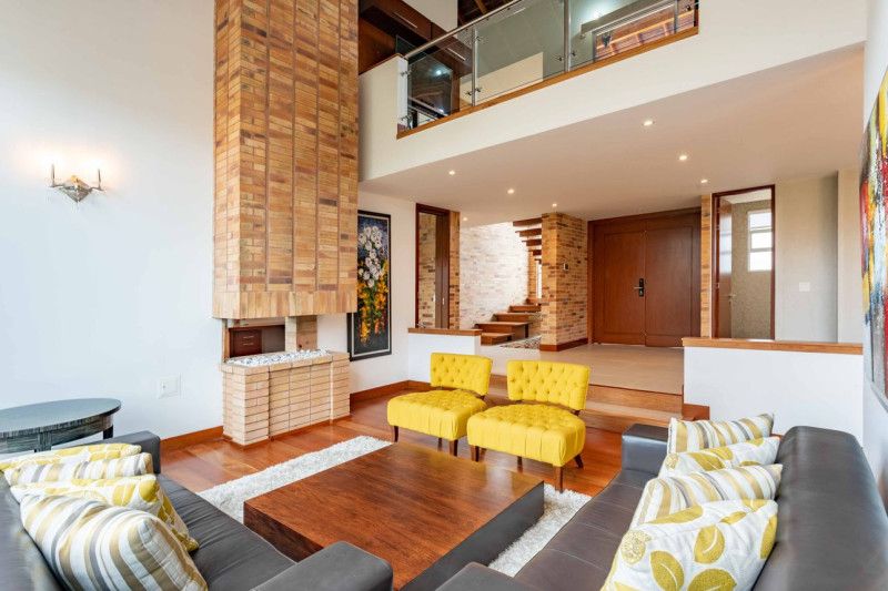 Casa en arriendo Cundinamarca Cajicá Cr Caminos De Chunugua 320 m2 Habitaciones 4 Baños 4 Garajes 4 Precio $16350000