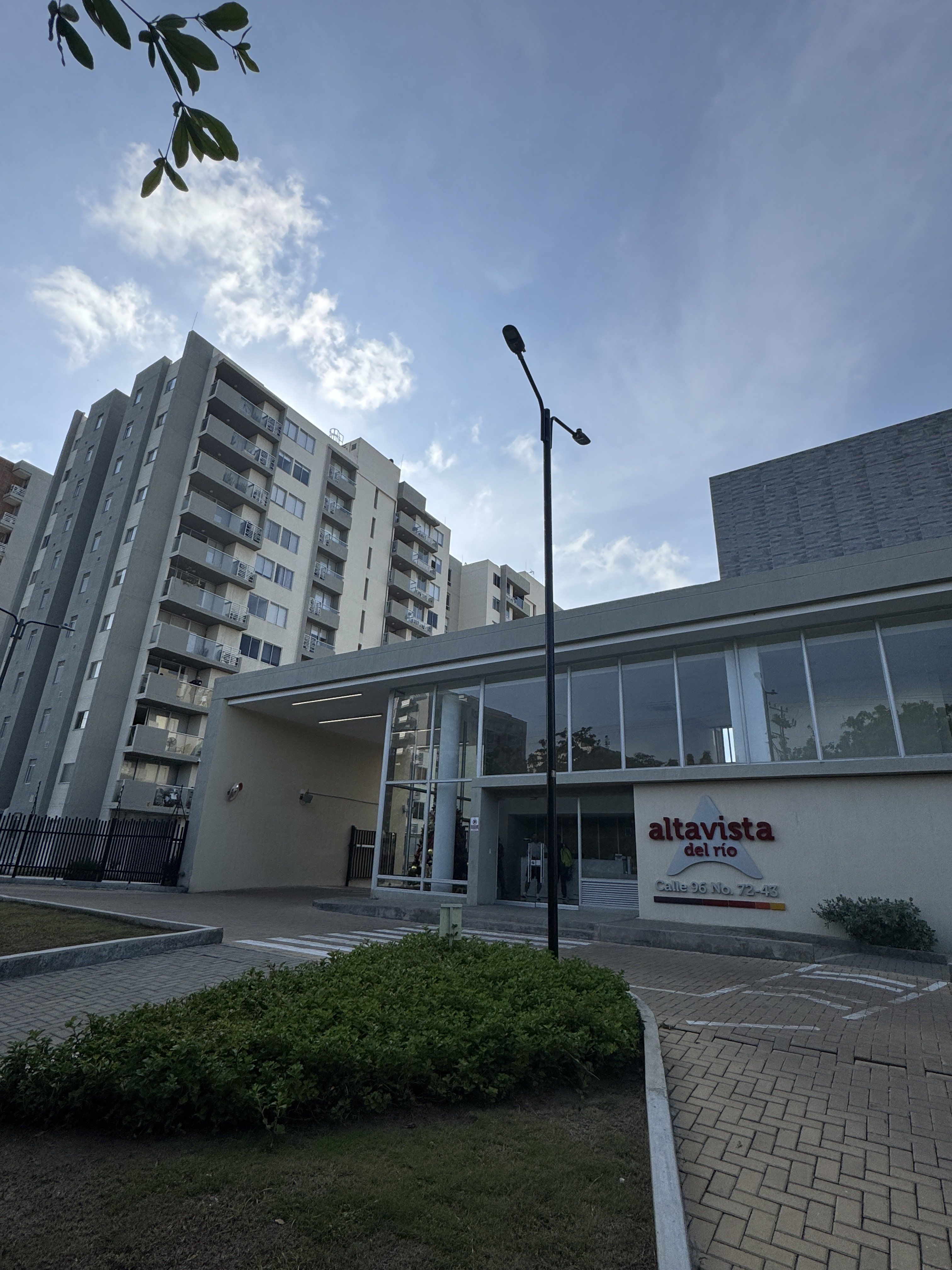 Apartamento en arriendo Atlántico Barranquilla Crrincon 9472 90 m2 Habitaciones 3 Baños 1 Garajes 1 Precio $3000000