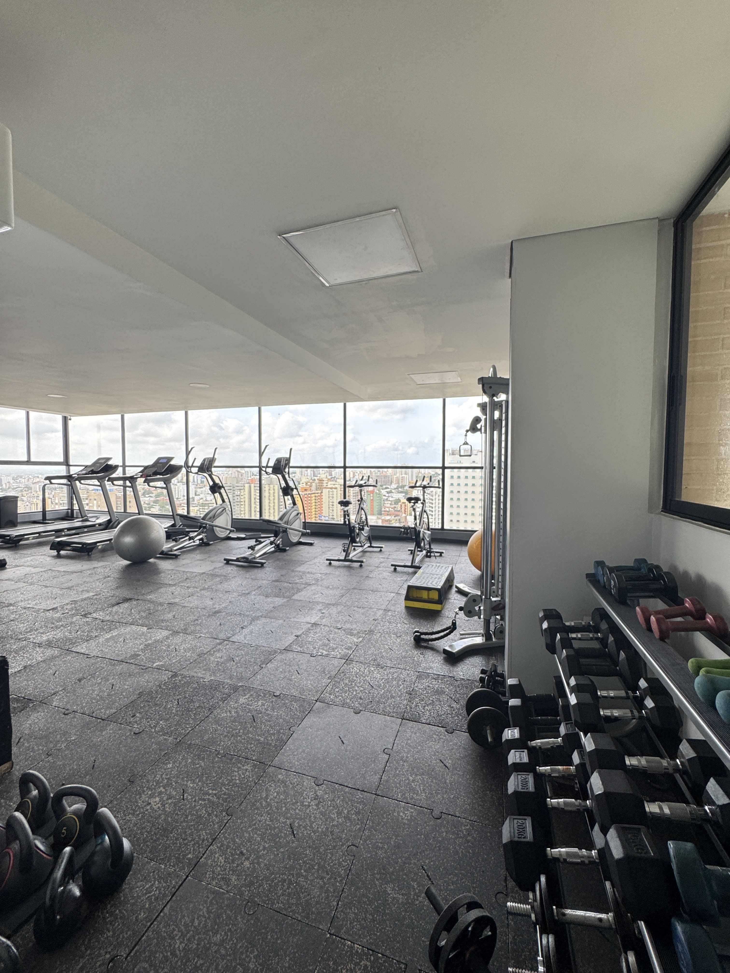 Apartamento en venta Atlántico Barranquilla Altos Del Prado 315 m2 Habitaciones 3 Baños 3 Garajes 3 Precio $2350000000