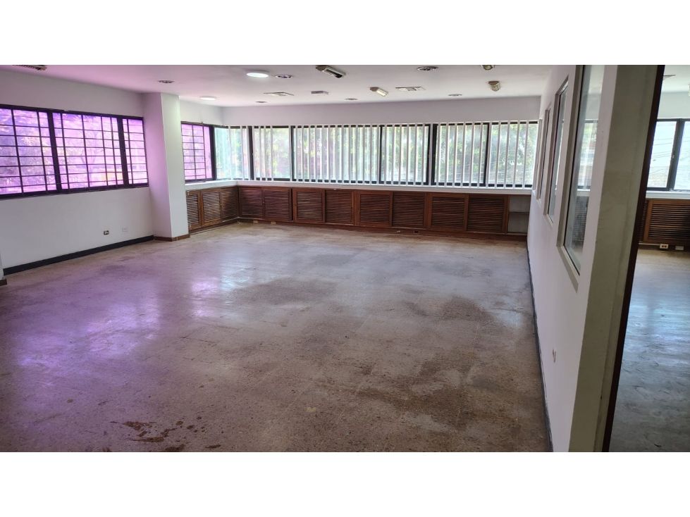 Oficina en arriendo Bolívar Cartagena Pie Del Cerro 150 m2 Habitaciones 0 Baños 3 Garajes 0 Precio $8000000