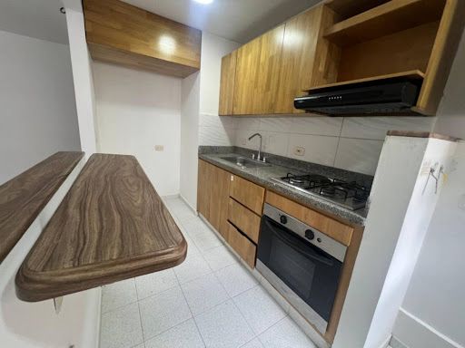 Apartamento en arriendo Antioquia Medellín La Pilarica 80 m2 Habitaciones 3 Baños 2 Garajes 1 Precio $2700000