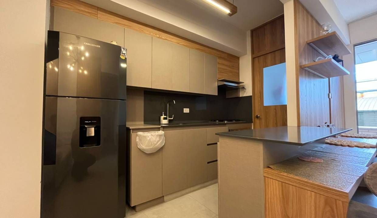Apartamento en arriendo Antioquia Envigado Jardines 85 m2 Habitaciones 3 Baños 2 Garajes 1 Precio $5500000