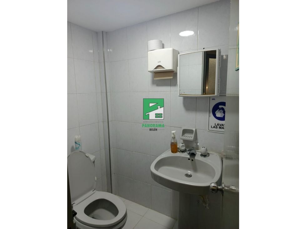 Oficina en arriendo o venta Antioquia Medellín Nueva Villa De Aburra 140 m2 Habitaciones 0 Baños 2 Garajes 1 Precio venta $550000000 Precio arriendo $8800000