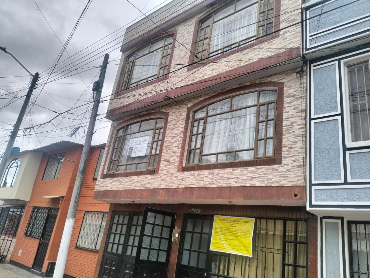 Casa en venta Cundinamarca Bogotá Super Manzana 14 273 m2 Habitaciones 5 Baños 3 Garajes 1 Precio $550000000
