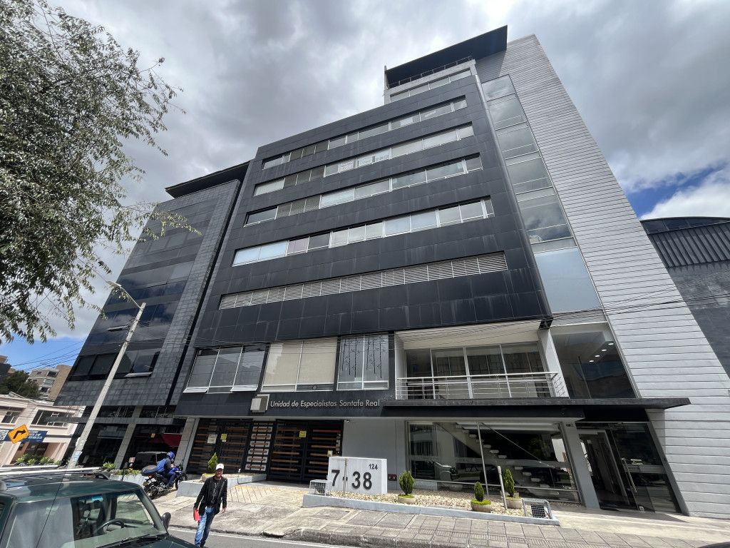 Consultorio en arriendo Cundinamarca Bogotá Santa Barbara Oriental 244 m2 Habitaciones 0 Baños 5 Garajes 6 Precio $33002420