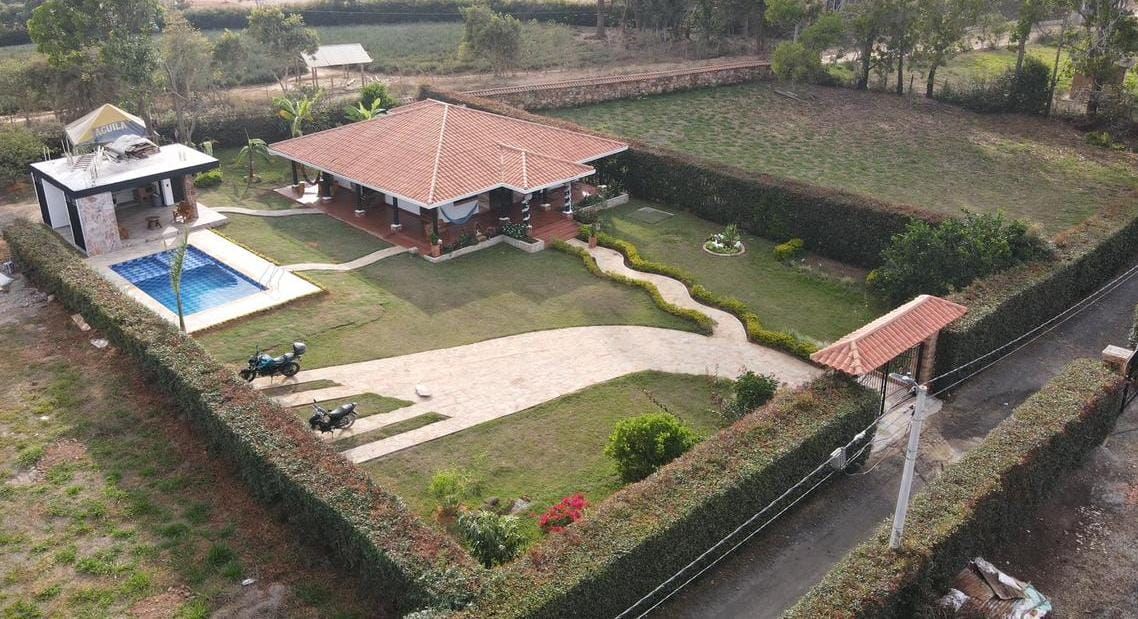 Finca en venta Santander Los Santos Los Santos 1150 m2 Habitaciones 3 Baños 2 Garajes 6 Precio $620000000