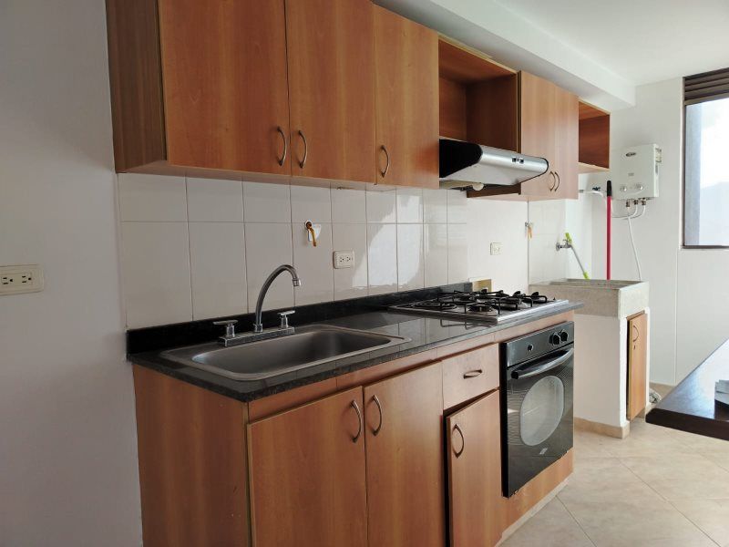 Apartamento en arriendo Antioquia Medellín El Tesoro 80 m2 Habitaciones 3 Baños 2 Garajes 0 Precio $3600000