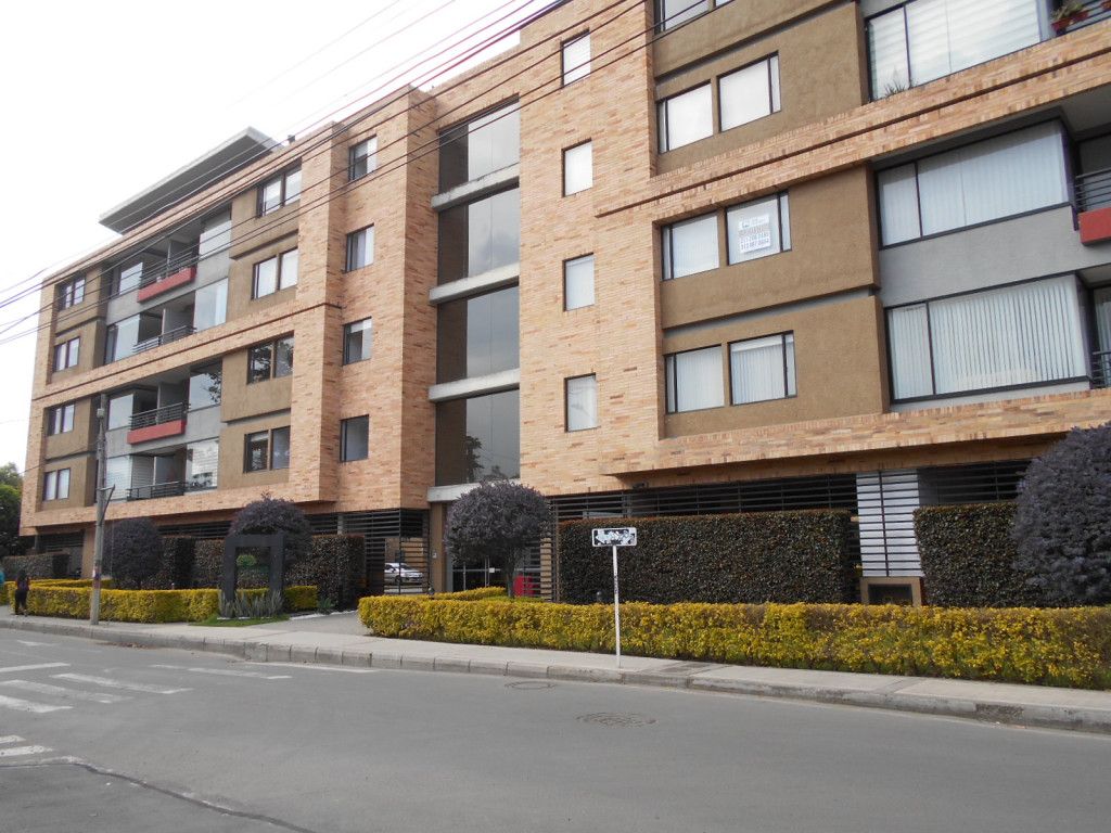 Apartamento en arriendo Cundinamarca Chía Laura Vicuña 104 m2 Habitaciones 3 Baños 3 Garajes 2 Precio $2800000