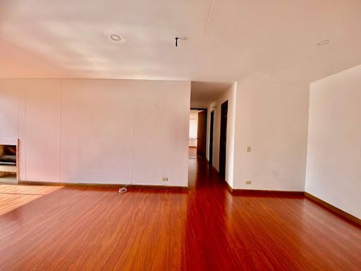 Apartamento en arriendo Cundinamarca Bogotá El Plan 110 m2 Habitaciones 3 Baños 3 Garajes 1 Precio $3200000