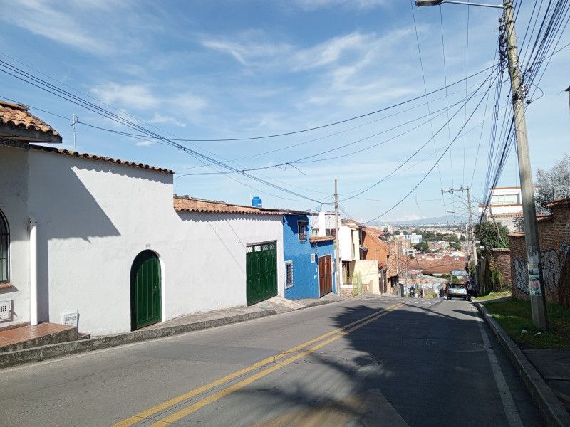 Casa en venta Cundinamarca Bogotá Suba Urbano 335 m2 Habitaciones 7 Baños 3 Garajes 1 Precio $960000000