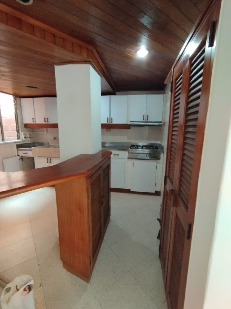 Apartamento en venta Antioquia Medellín Rosales 64 m2 Habitaciones 2 Baños 2 Garajes 0 Precio $365000000
