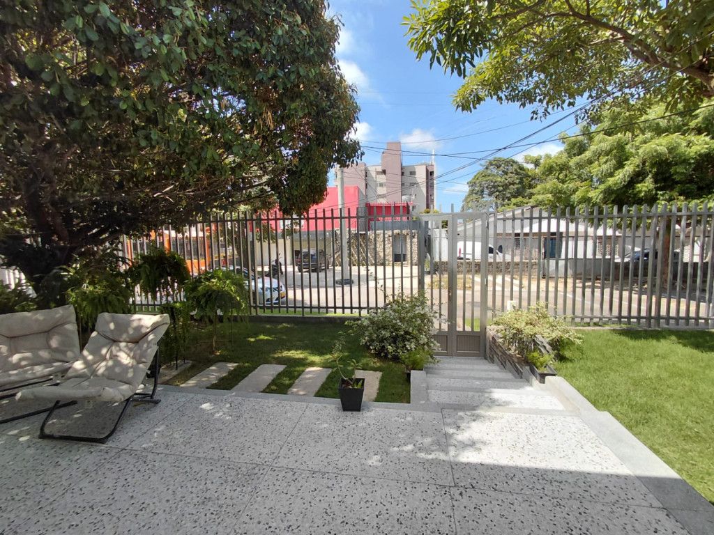 Casa en arriendo Atlántico Barranquilla Ciudad Jardin 190 m2 Habitaciones 3 Baños 2 Garajes 1 Precio $5000000