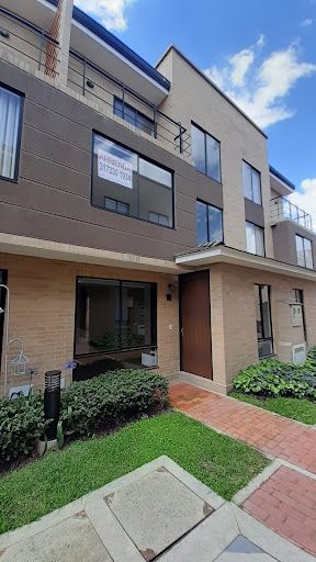 Casa en arriendo Cundinamarca Mosquera Mosquera 127 m2 Habitaciones 3 Baños 3 Garajes 1 Precio $2900000