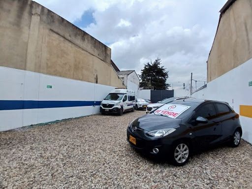 Lote en venta Cundinamarca Bogotá Las Villas 300 m2 Habitaciones 0 Baños 1 Garajes 10 Precio $1600000000