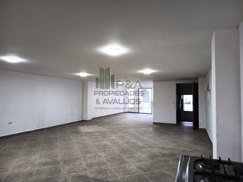 Bodega en arriendo Antioquia Medellín San Bernardo 280 m2 Habitaciones 0 Baños 1 Garajes 0 Precio $3000000