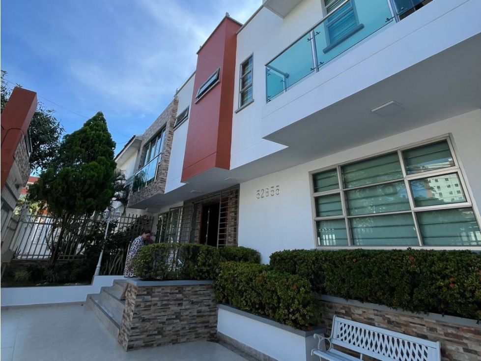 Casa en arriendo Atlántico Barranquilla Altos Del Limon 400 m2 Habitaciones 4 Baños 4 Garajes 6 Precio $10000000