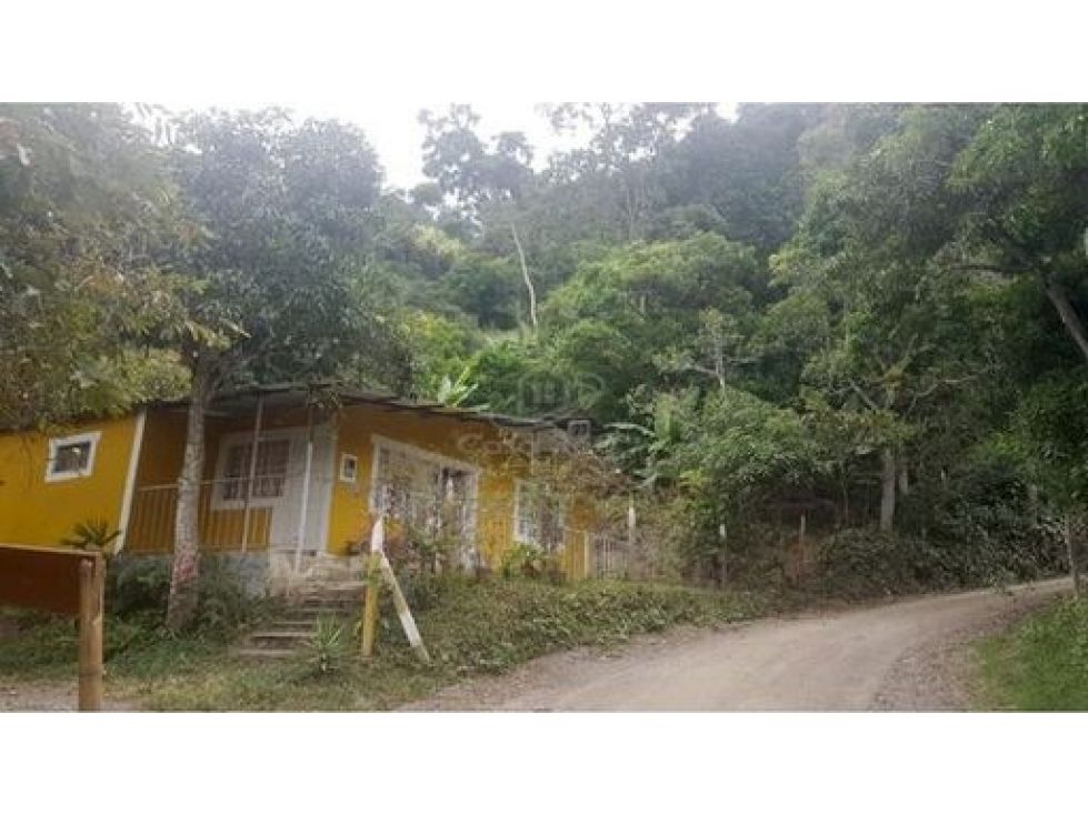 Finca en venta Cundinamarca Anolaima Anolaima 5600 m2 Habitaciones 2 Baños 1 Garajes 4 Precio $980000000
