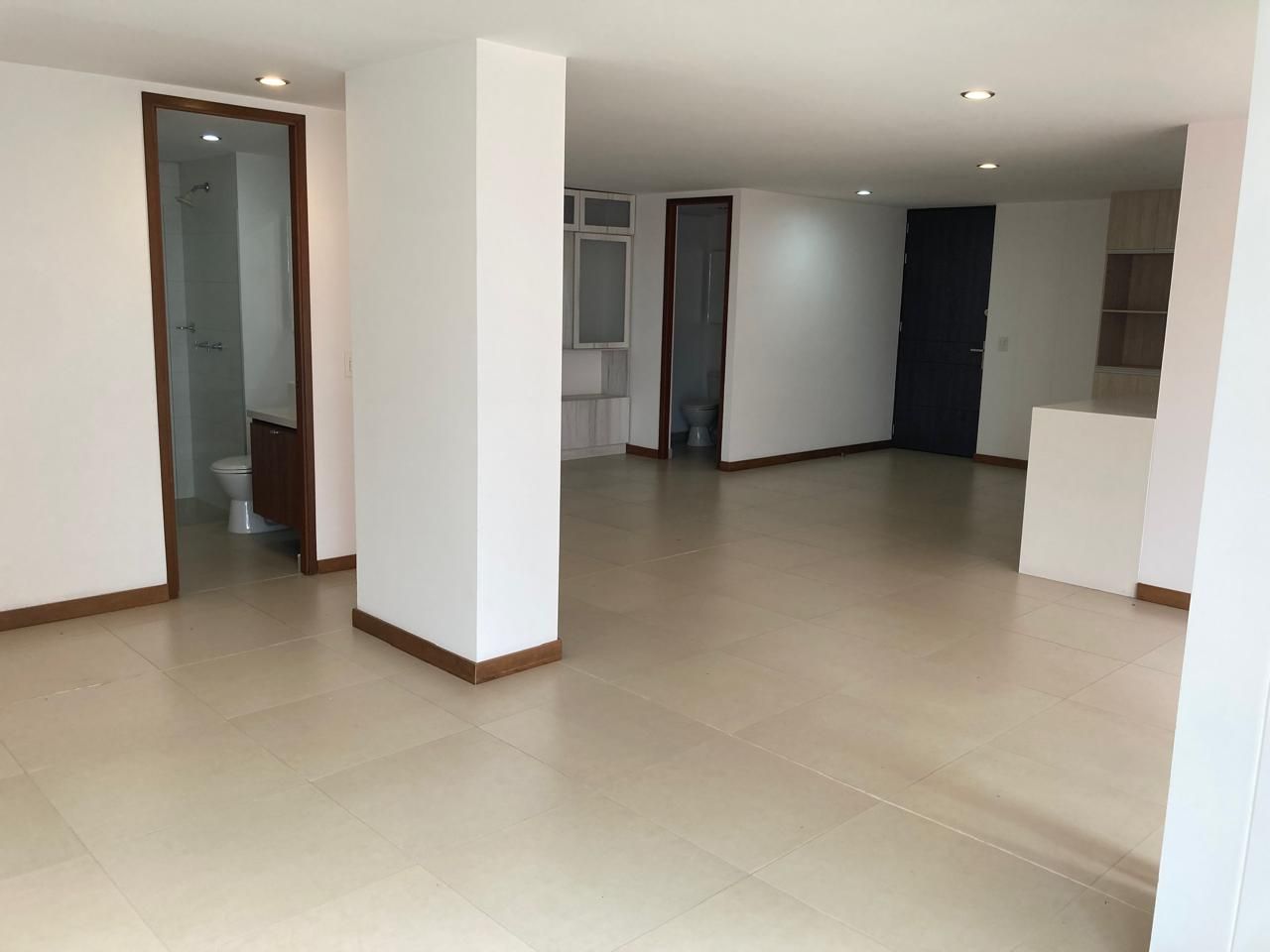 Apartamento en venta Antioquia Envigado El Chinguí 107 m2 Habitaciones 2 Baños 3 Garajes 2 Precio $820000000