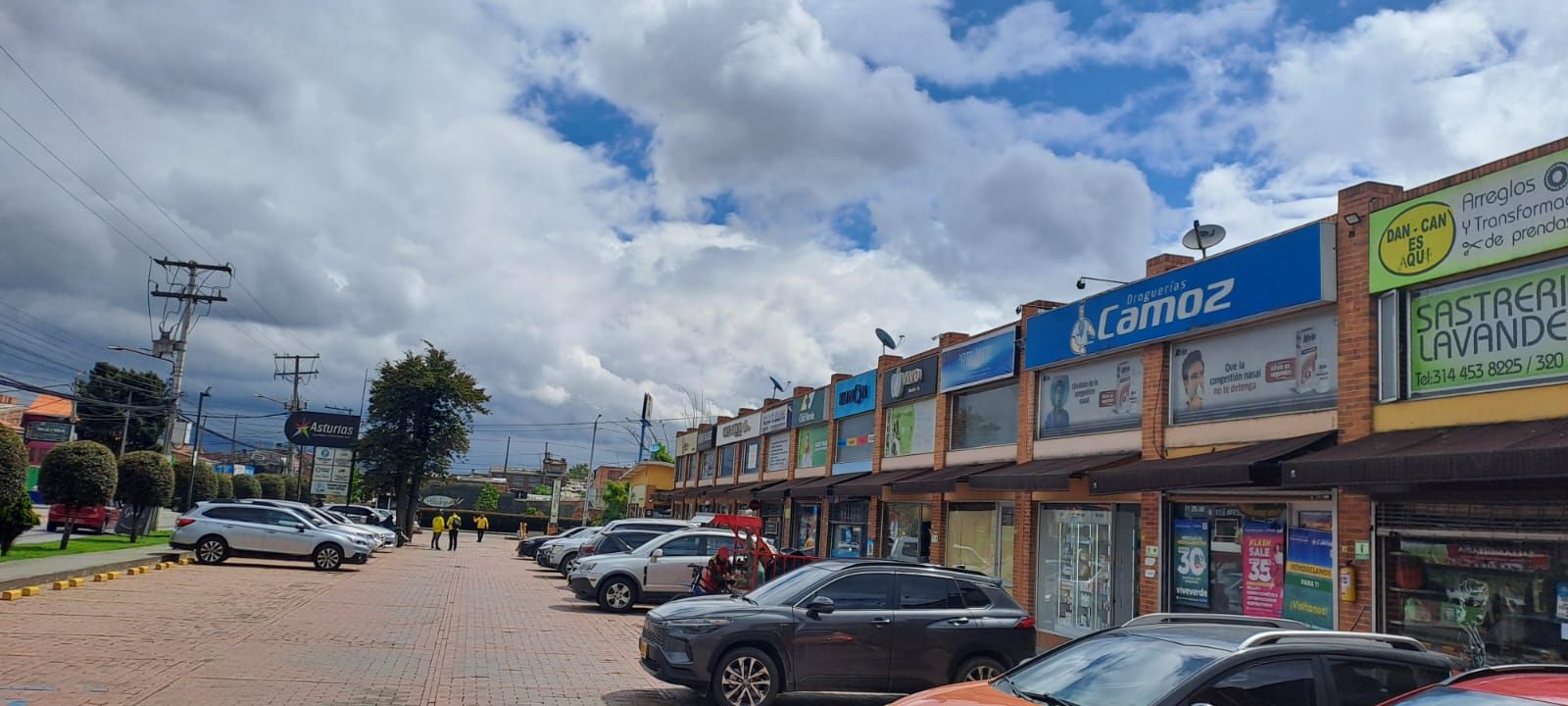 Local en arriendo Cundinamarca Chía Cr Asturias De Santillana 88 m2 Habitaciones 0 Baños 1 Garajes 0 Precio $4000000